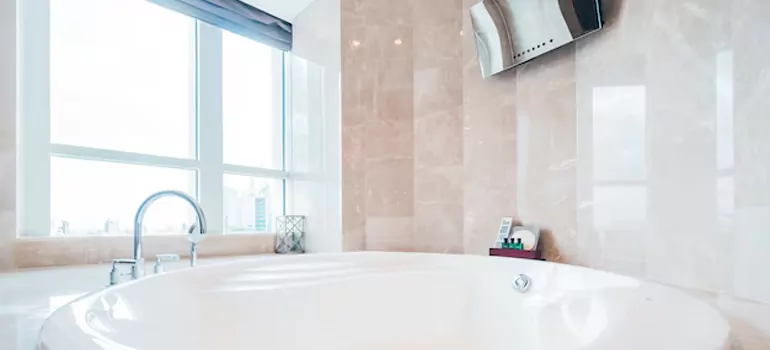 Bathroom Window Coverings in Clearwater, FL