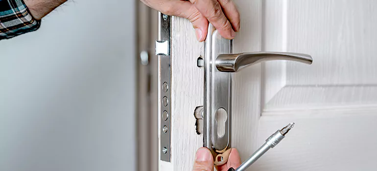 Front Door Knob Repair in Clearwater, FL